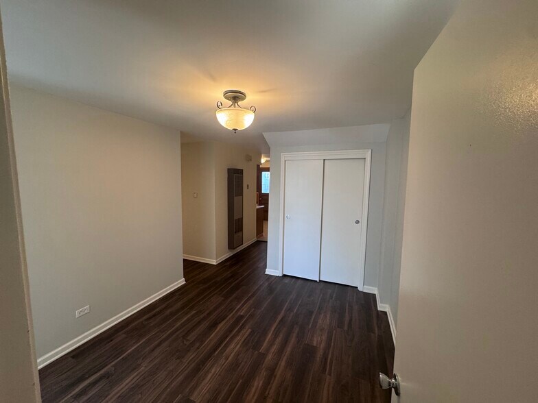Building Photo - 5448 W Agatite Ave