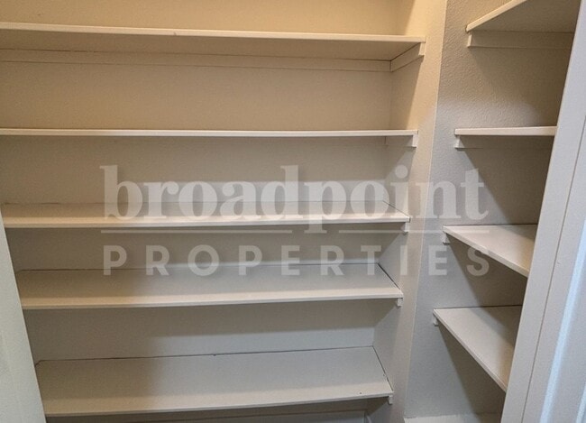 Building Photo - 1543 Buckskin Dr