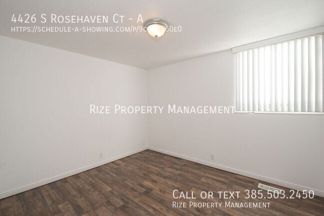 Building Photo - 4426 S Rosehaven Ct