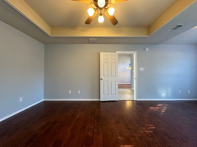 Building Photo - 7100 Millennium-