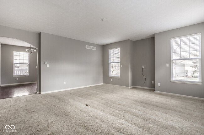 Building Photo - 51 Steele Ln