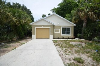 Building Photo - 3303 Armstrong Ct