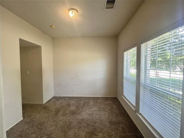 Building Photo - 1616 Logan Dr