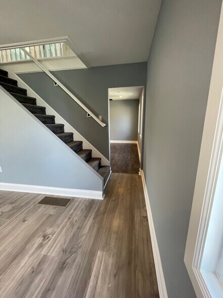 Building Photo - 2132 Durham Rd