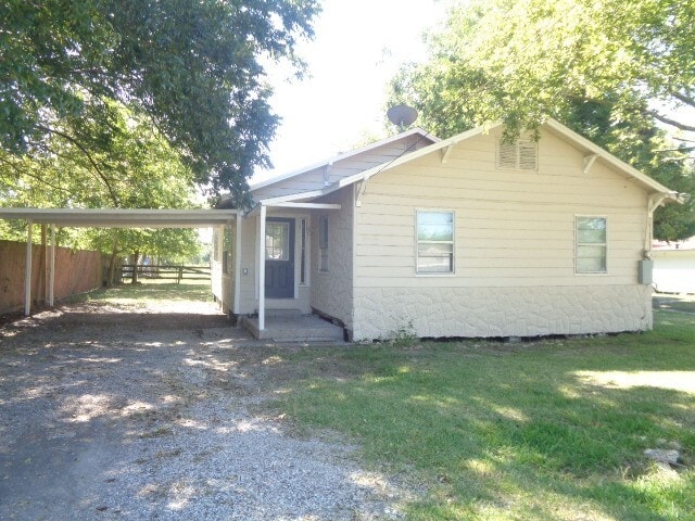 Primary Photo - 510 Massey Tompkins Rd