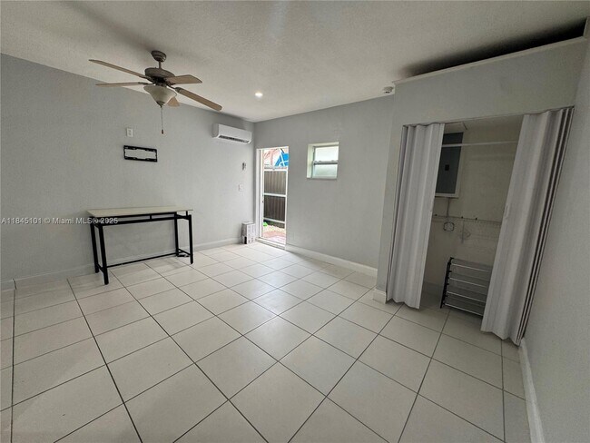 Building Photo - 15411 SW 177th Terrace