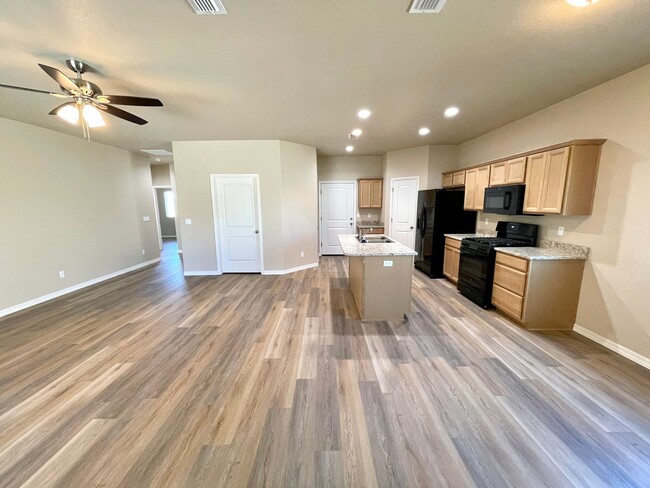 Building Photo - New 2023 Construction 4 Bedroom Home off A...