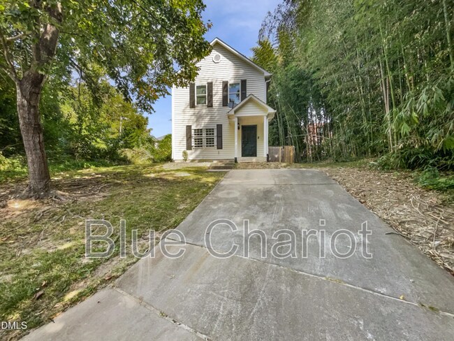 Building Photo - 311 Burnette St