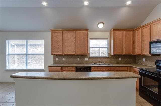 Building Photo - 2717 Sunlight Dr