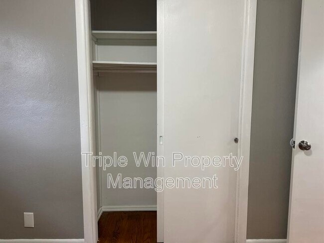 Building Photo - 8000 Noel Ct