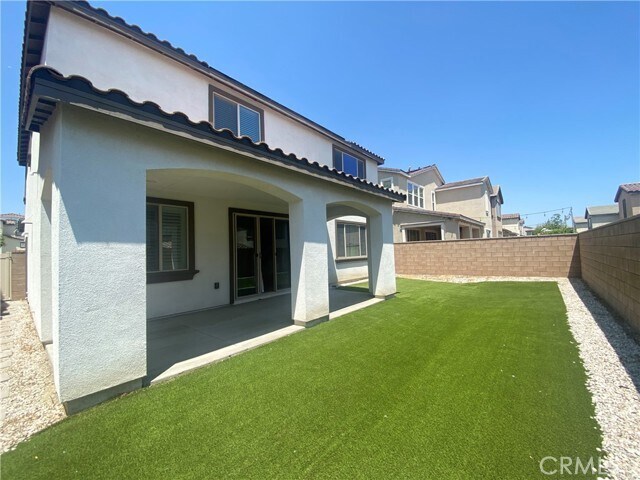 Building Photo - 2932 E Silver Sky Dr