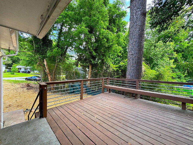 Building Photo - Charming 3 Bedroom Home in Raleigh!