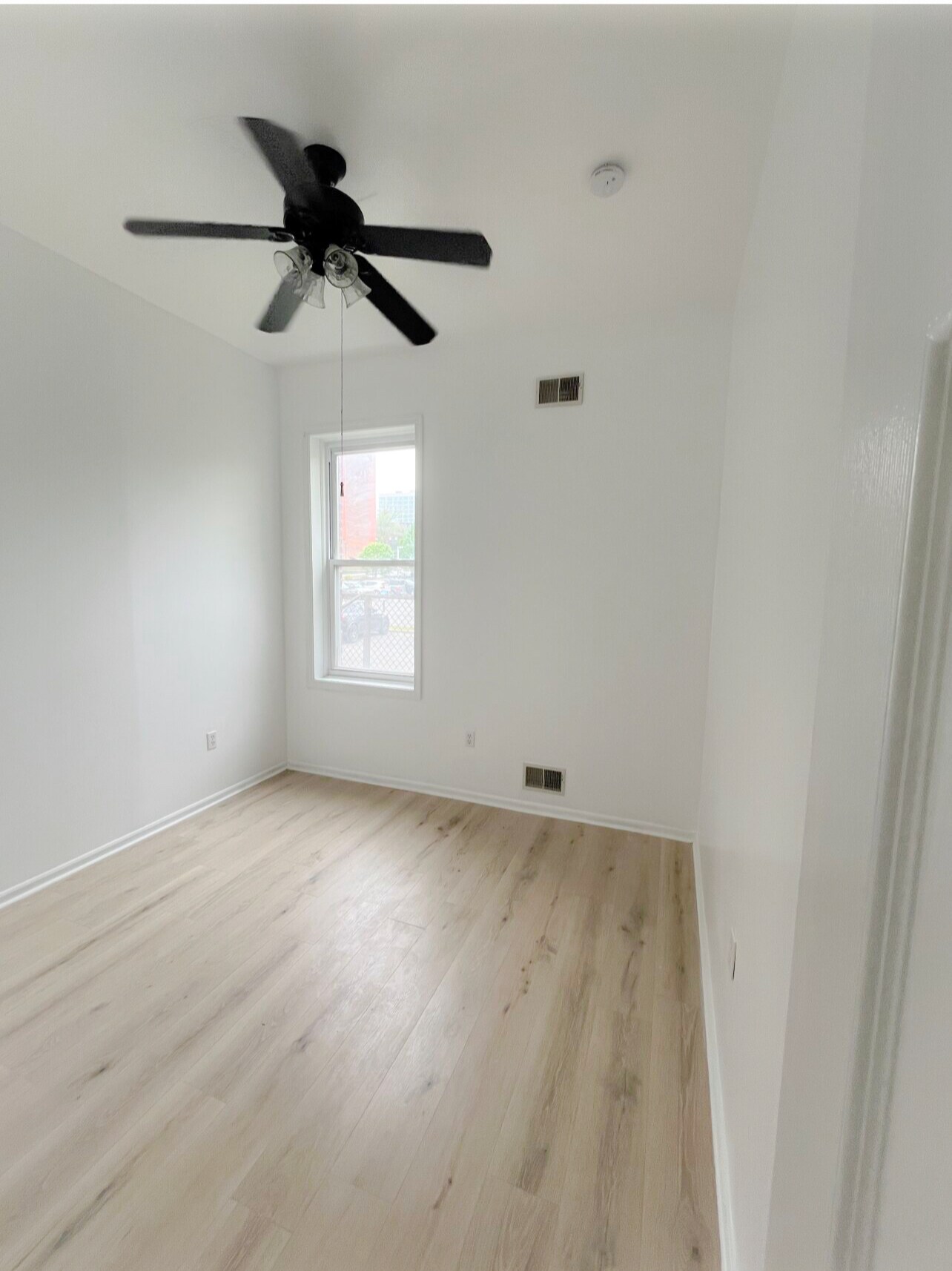 Third Bedroom - 72 James St
