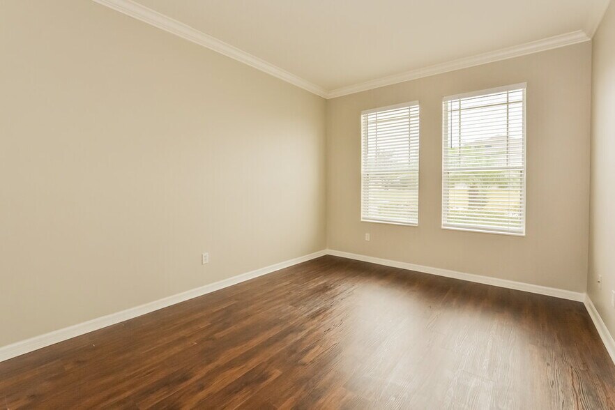 Building Photo - 3067 Zander Dr