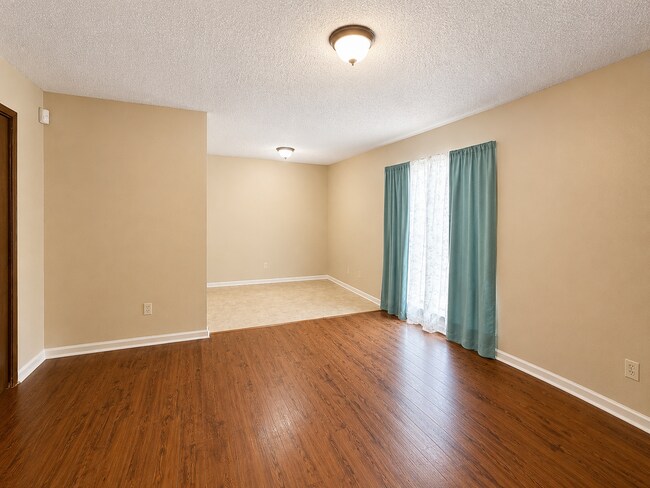 Building Photo - 108 Calypso Ln