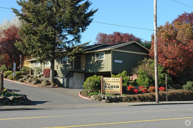 Primary Photo - Ranch Apartments