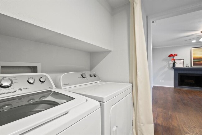 Building Photo - 5718 Marvin Loving Dr