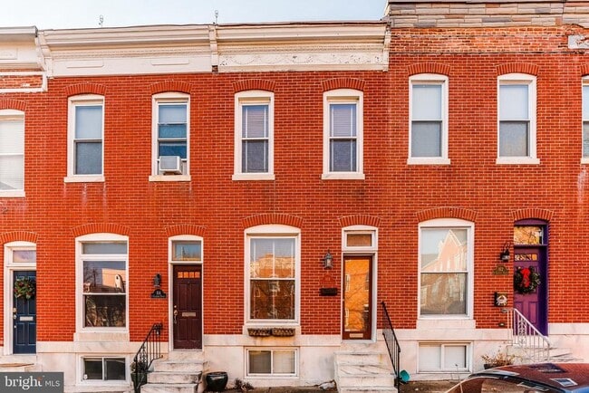 Building Photo - 814 S Clinton St