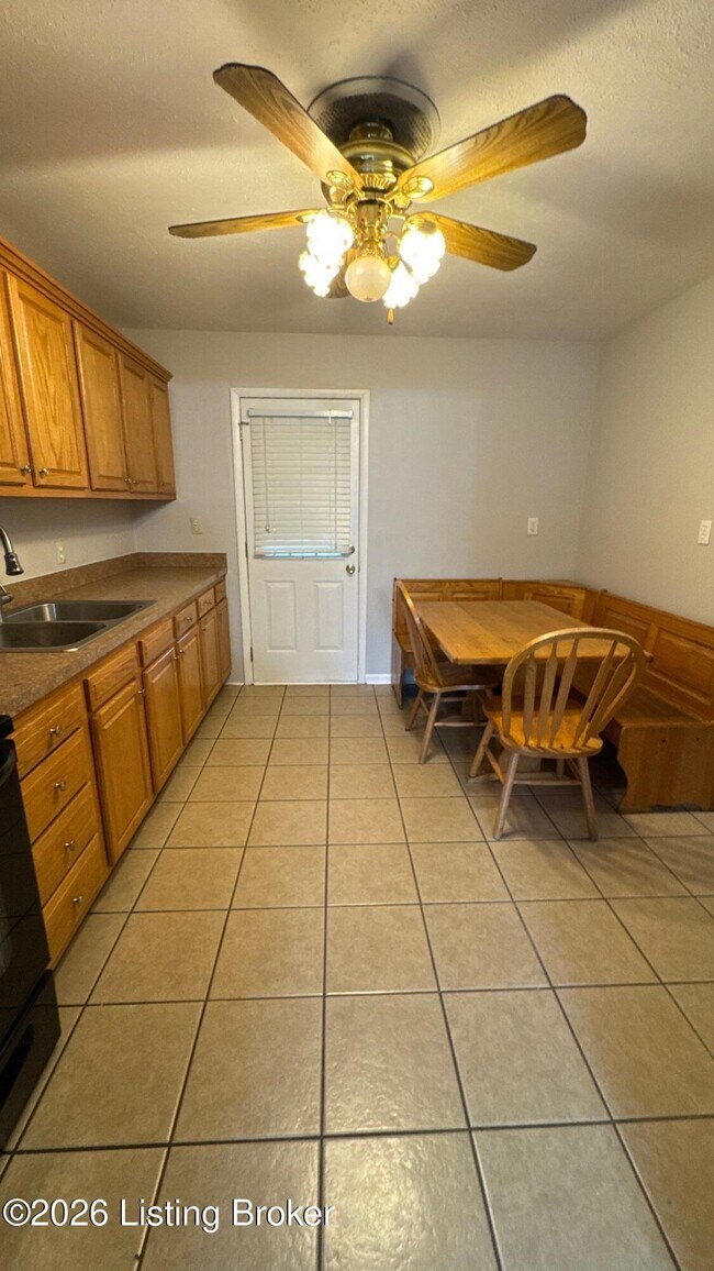 Building Photo - 7307 Ethan Allen Way