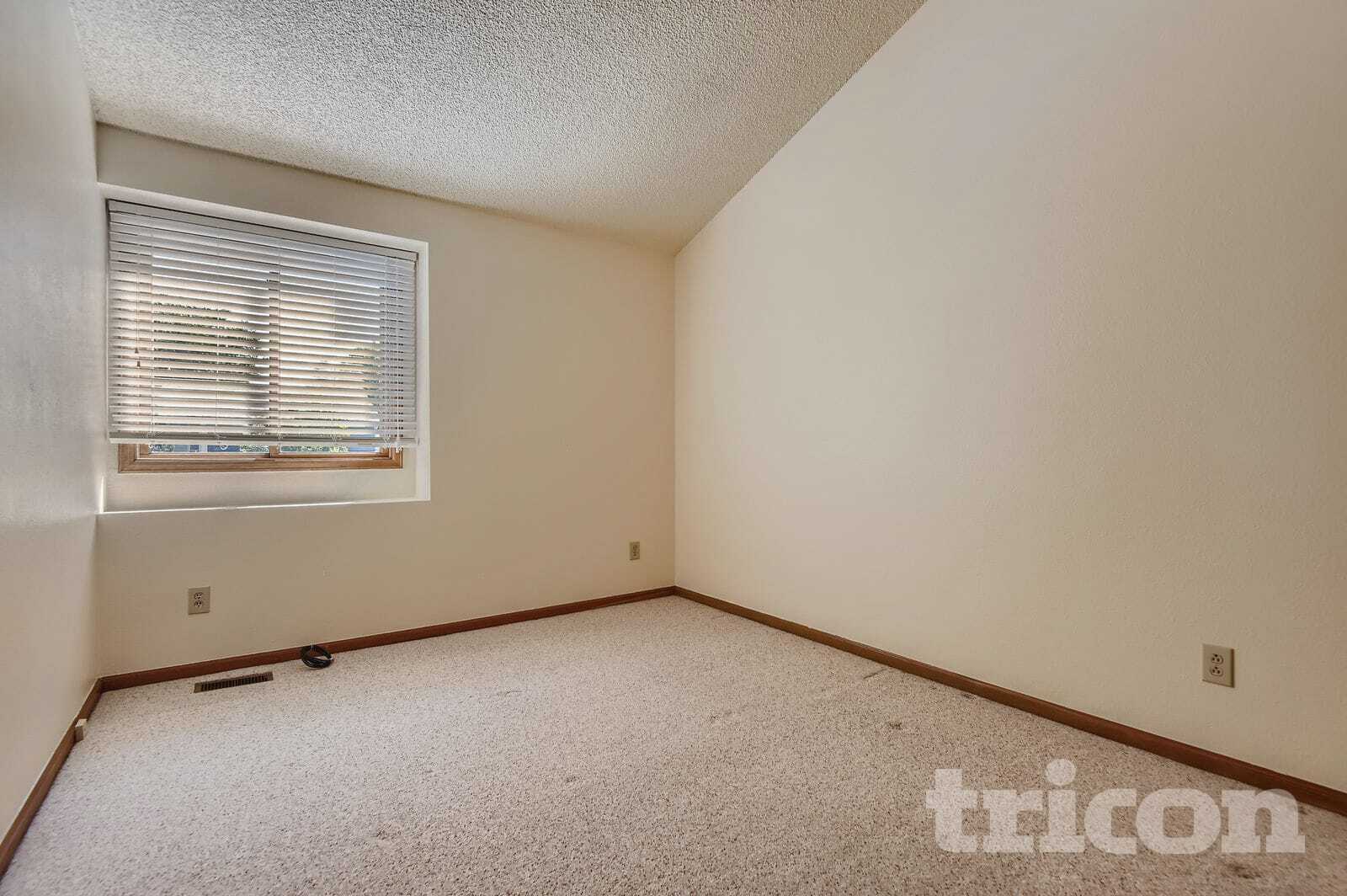 Building Photo - 17490 E Eldorado Cir