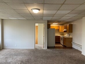 Building Photo - 57 W Vine St