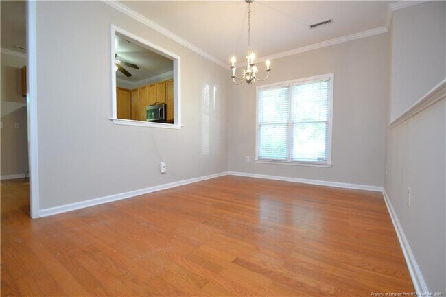 Building Photo - 1000 Bungalow Park Dr