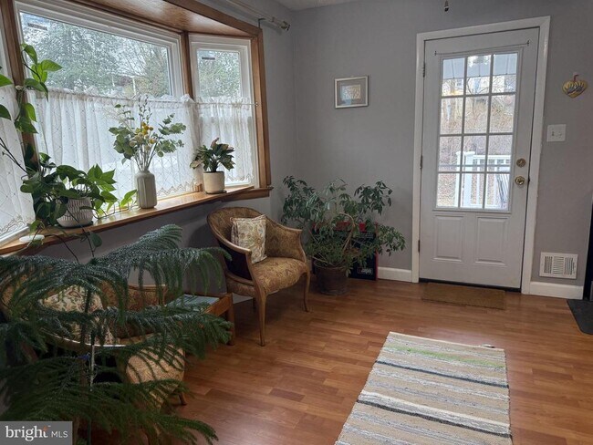 Building Photo - 308 Clagett Dr