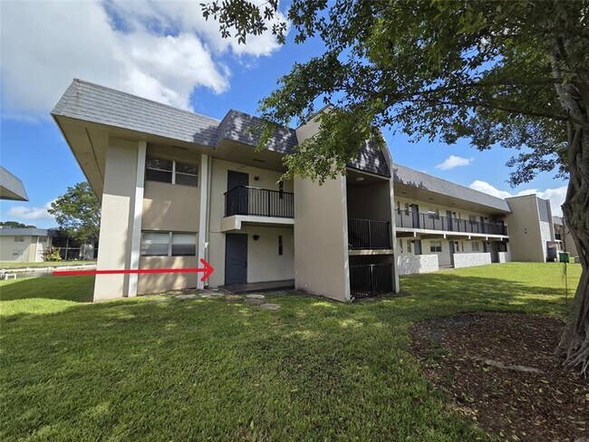Building Photo - 7901 S Colony Cir