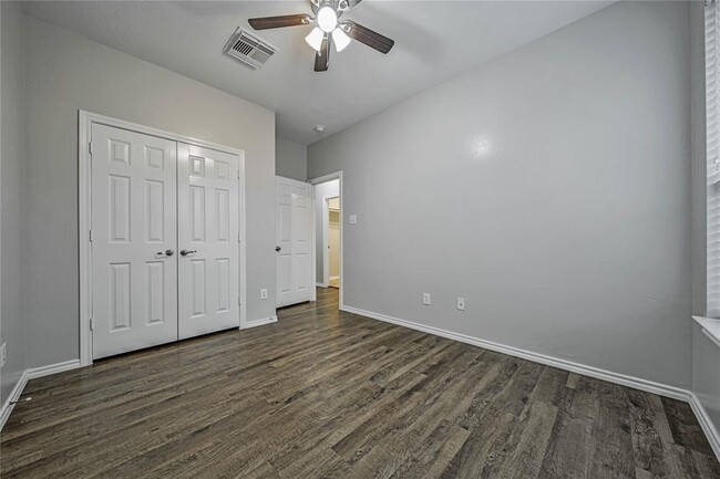 Building Photo - 3630 Avalon Spring Ln