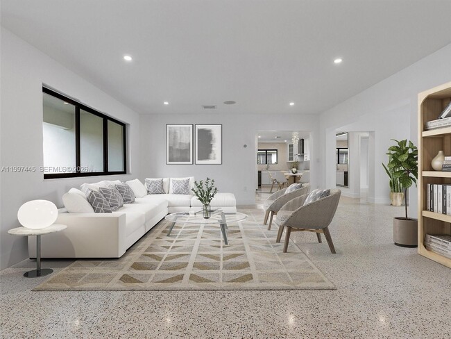 Building Photo - 1751 NE 138th St