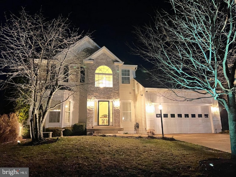 Building Photo - 542 Windermere Drive