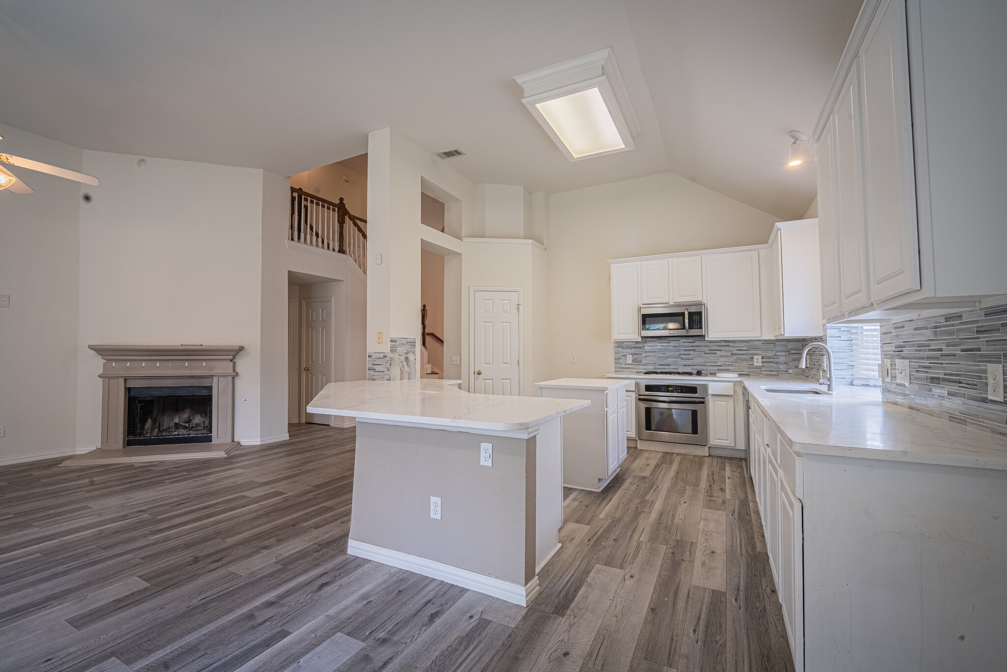 Building Photo - 4522 Oak Shores Dr