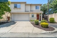 Building Photo - 179 Foxglove Ln
