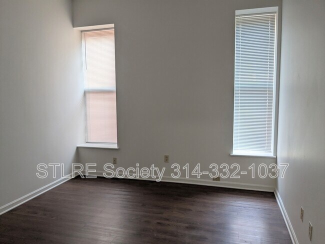 Building Photo - 3308 Shenandoah Ave