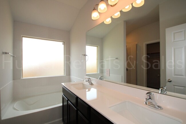 Building Photo - Cedarbrook Ridge Harker Heights 4 Bedroom ...