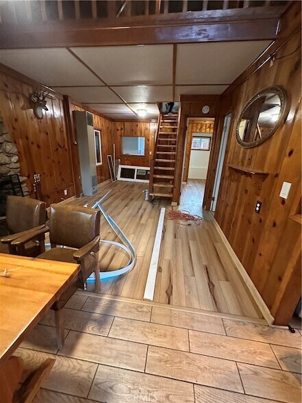 Building Photo - 2242 Deep Creek Dr