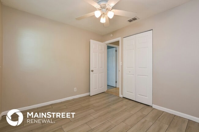 Building Photo - 2215 Falkner Rd