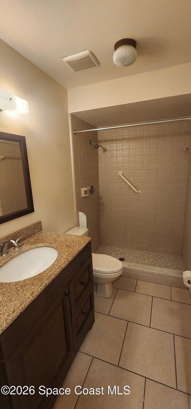 Building Photo - 255 S Tropical Trail