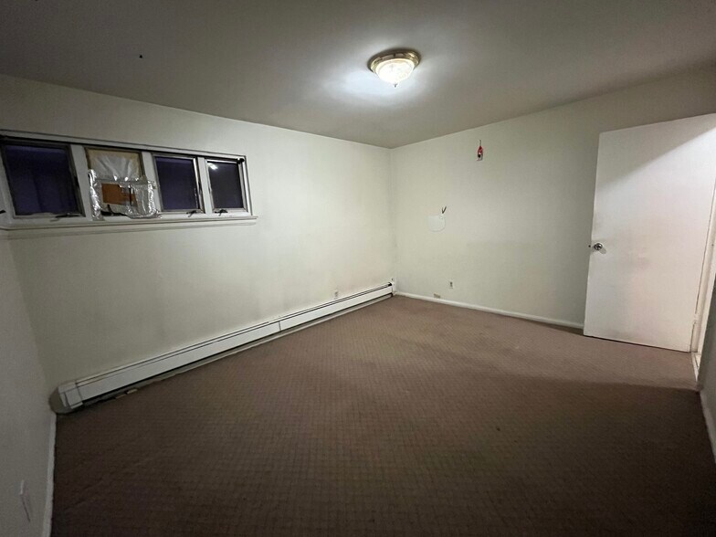 Building Photo - 8036 242nd St