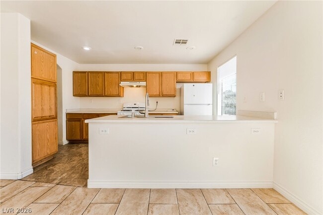 Building Photo - 2136 Casa Ladera St