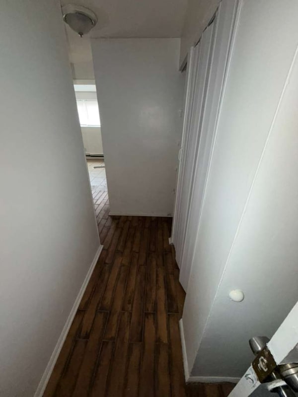 Building Photo - 14815 Euclid Ave