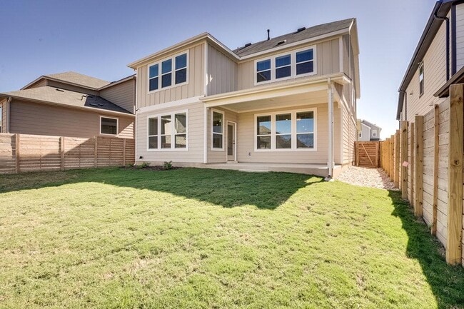 Building Photo - 429 Foresail Rd