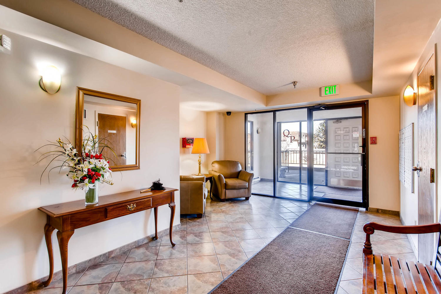 Lobby - 7420 E Quincy Ave