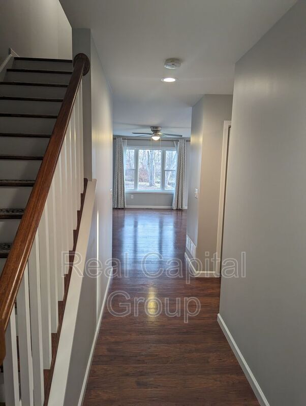 Building Photo - 753 Seneca Creek Rd