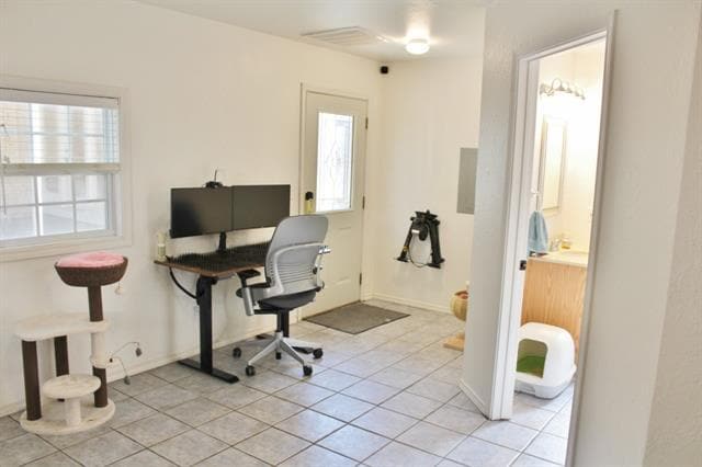 Building Photo - 6910 Casa Loma Ave