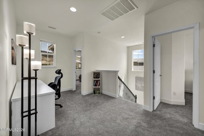 Building Photo - 10677 Foxberry Park Dr