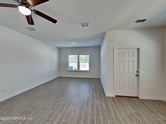 Building Photo - 2165 Windward Cay Ln