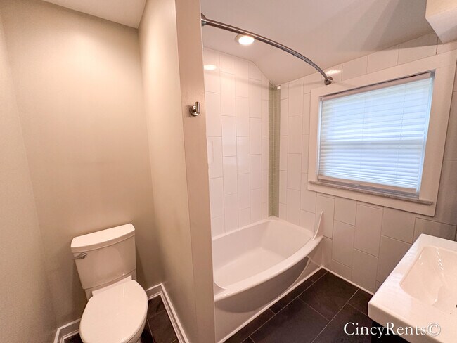 Building Photo - 4200 Grove Ave