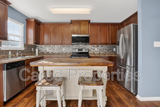 Building Photo - 3315 Runneymede Street SW