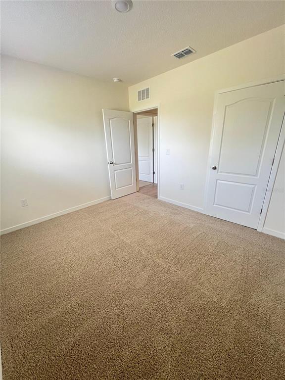 Building Photo - 2085 Walnut Crk Dr